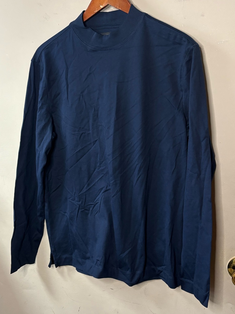 Banana Republic Men's Long-Sleeve Mock Neck long  size medium  - Navy blue